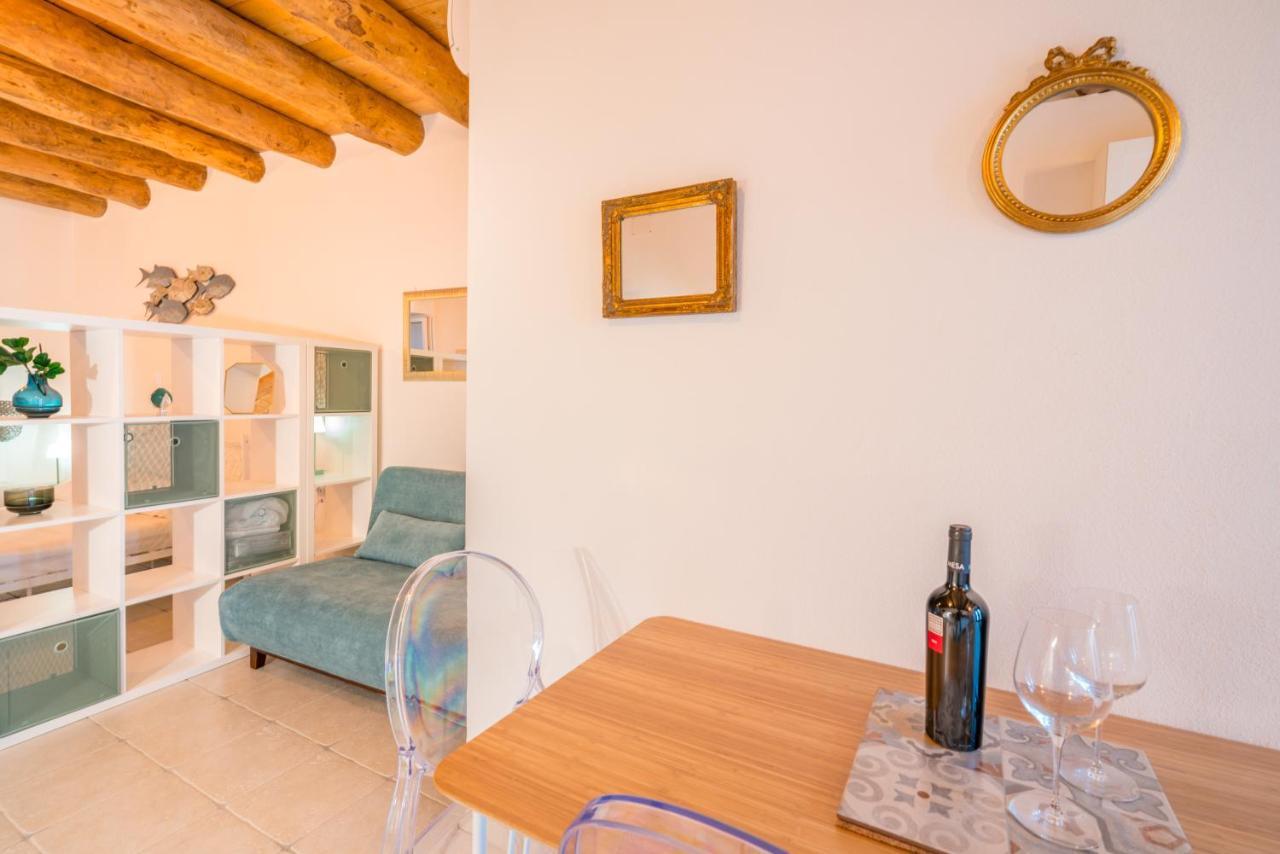 Io-io's Place - Old Town - Wifi - Ac Apartment